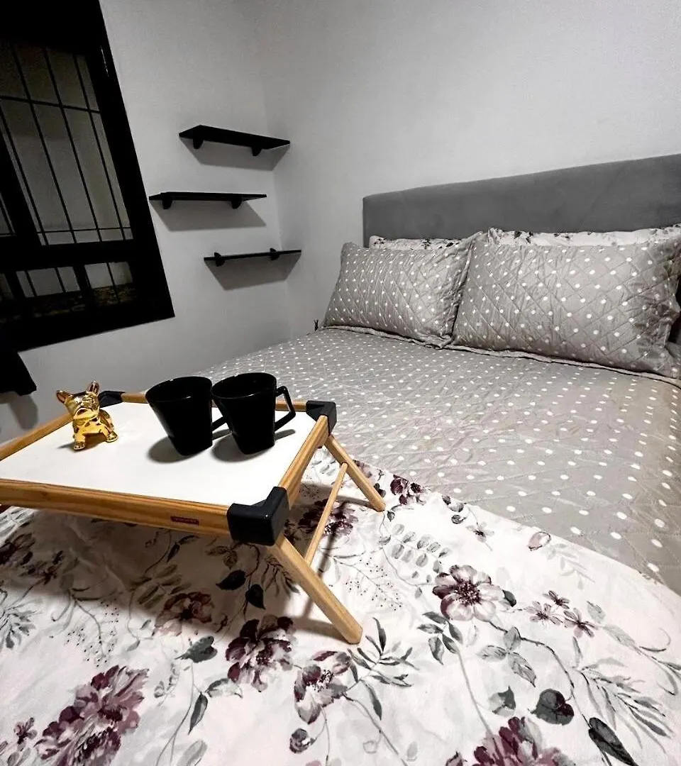 Apartamento 200M Da Praia Em Florianópolis 0*,  Βραζιλία